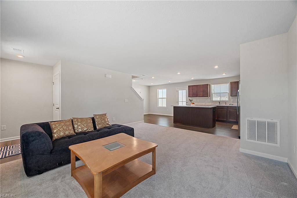 123 Good Hope Ln Portsmouth, VA 23702 - Thumbnail 3