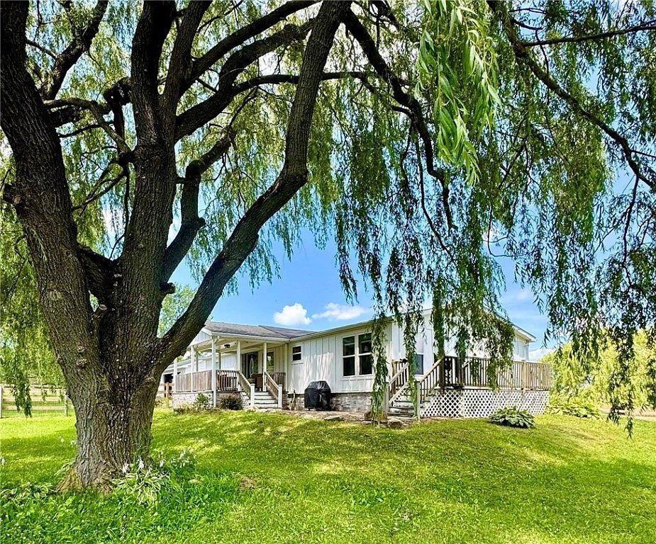 1921 Ray Roberts Rd Watkins Glen, NY 14891 - Thumbnail 3