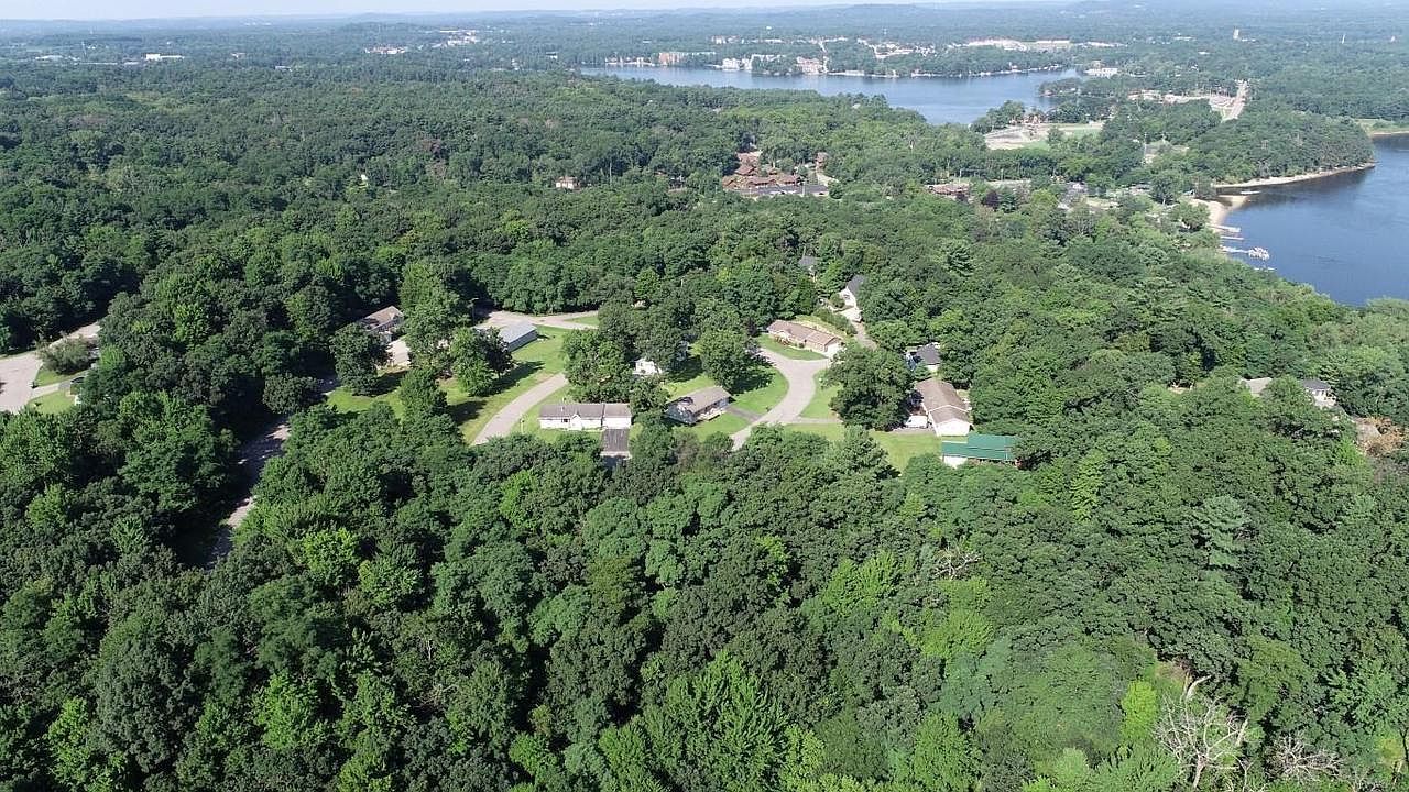 12 Dakota Rdg #9/10 Baraboo, WI 53913 - Thumbnail 3