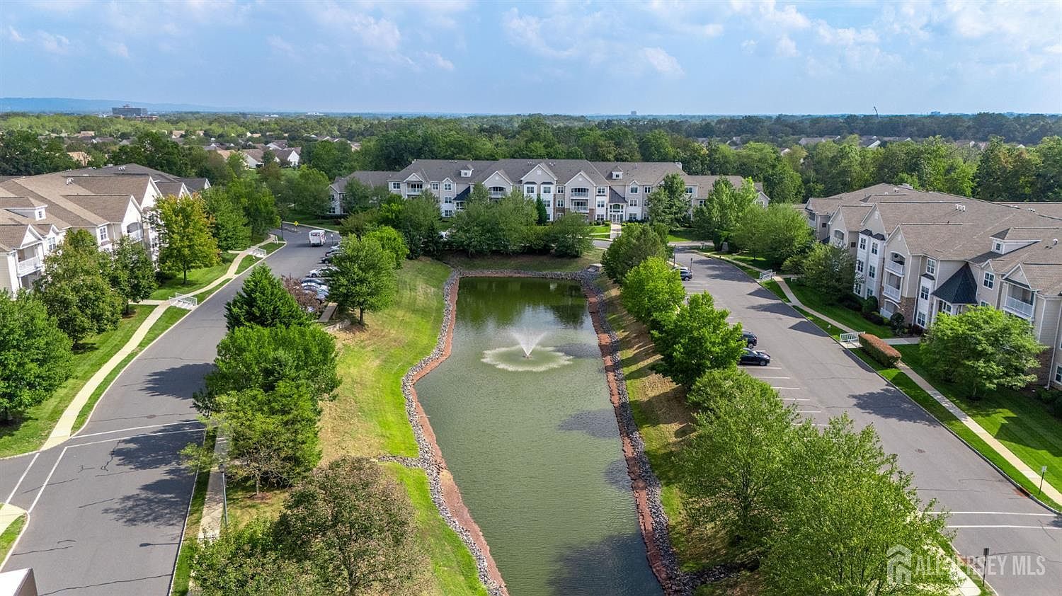 6306 Westover Way Somerset, NJ 08873 - Thumbnail 3