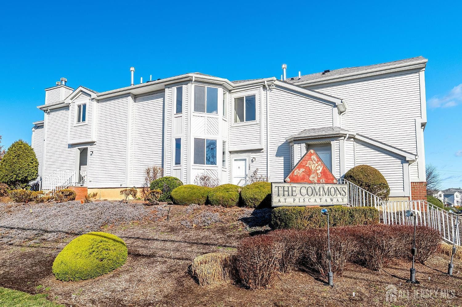 104 Jesse Way Piscataway, NJ 08854 - Thumbnail 3