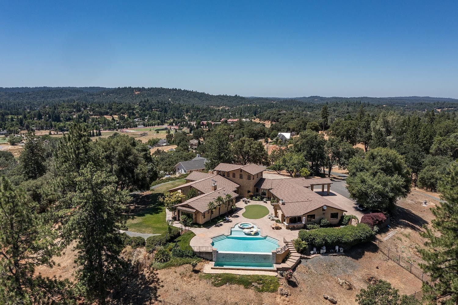 21859 Angeli Pl Grass Valley, CA 95949 - Thumbnail 3