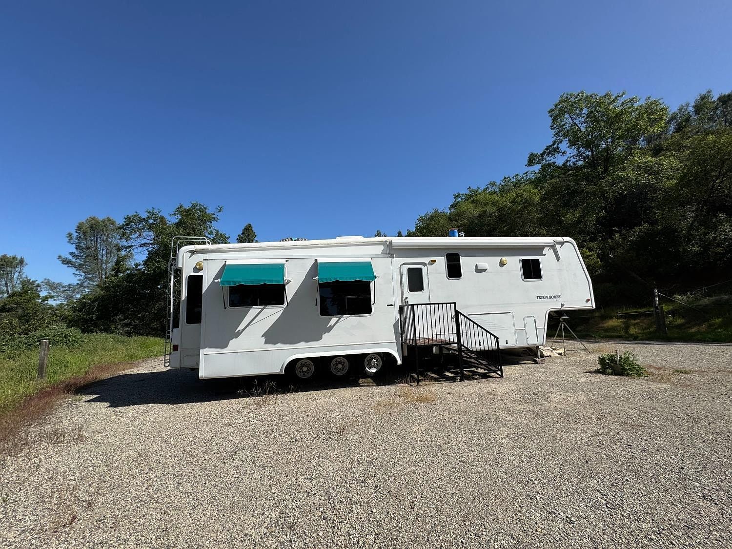 13417 Hallwood Pl Grass Valley, CA 95949 - Thumbnail 3