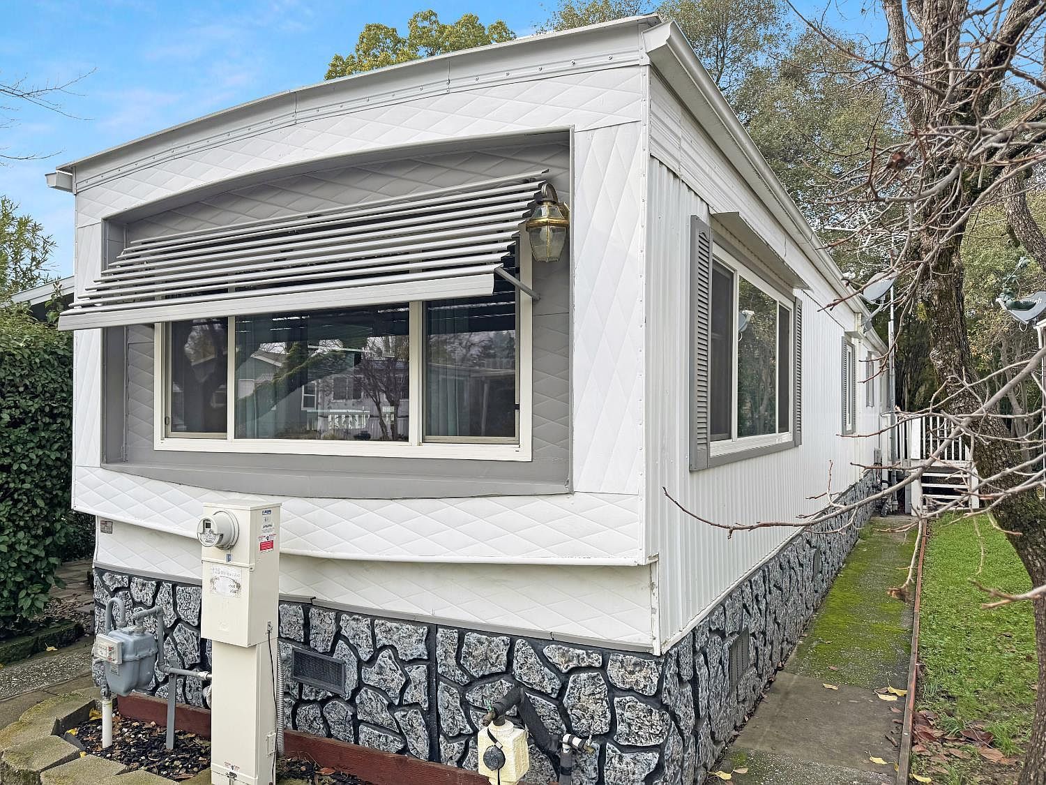 125 Marigold Ave Auburn, CA 95603 - Thumbnail 3