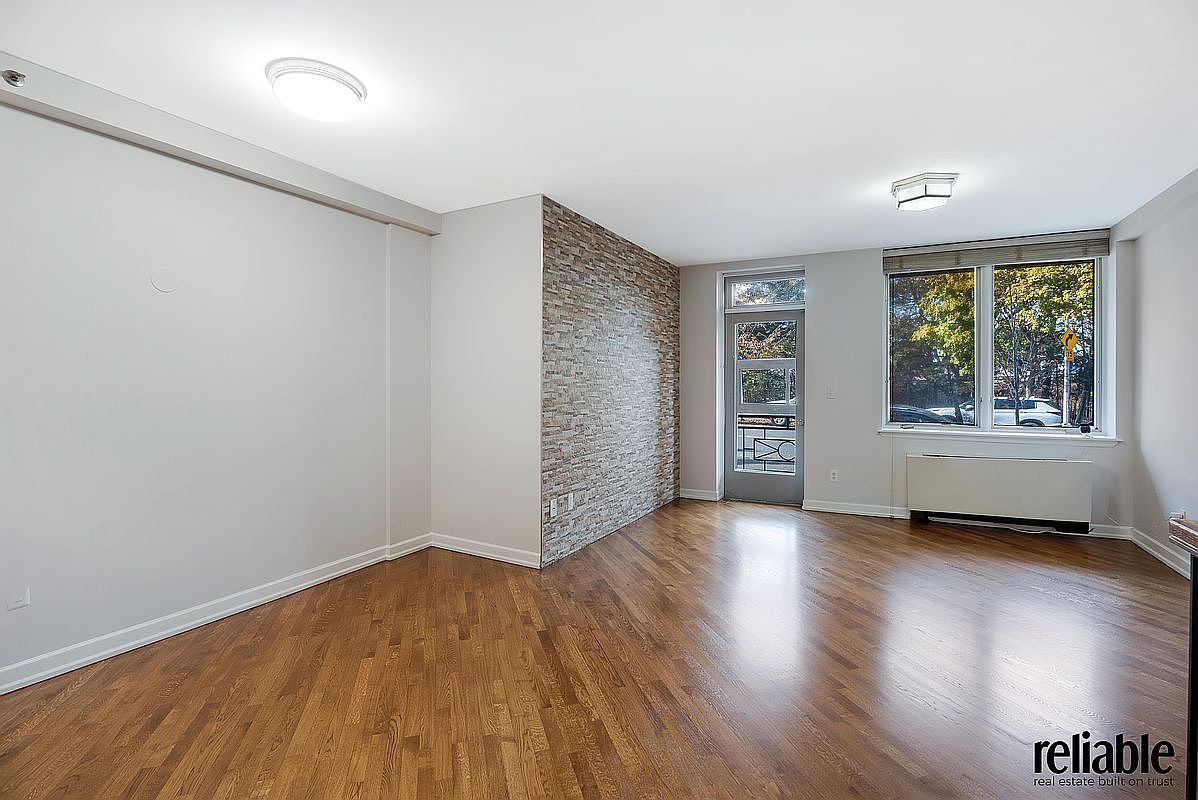 6911 Shore Rd APT 1C Brooklyn, NY 11209 - Thumbnail 3