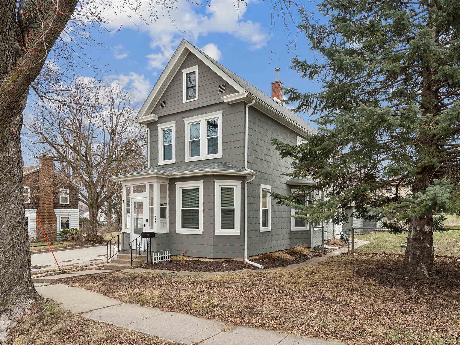 1698 N Algona St Dubuque, IA 52001 - Thumbnail 3