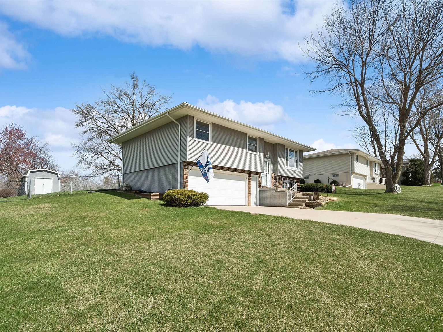 5655 Sun Valley Dr Dubuque, IA 52002 - Thumbnail 3