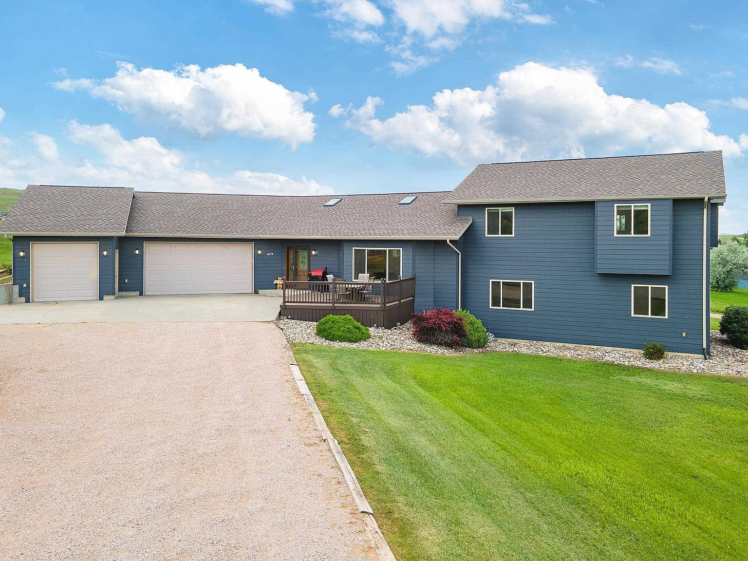 2670 Wildhorse Dr Rapid City, SD 57703 - Thumbnail 3