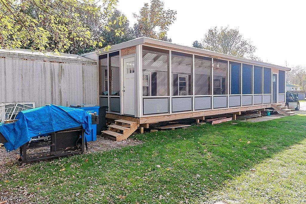 12032 Nicki Ln Chardon, OH 44024 - Thumbnail 3