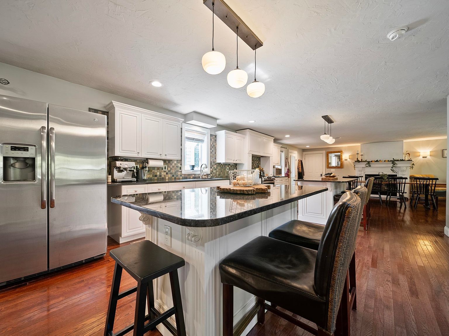 69 Heather Cir Auburn, NH 03032 - Thumbnail 3