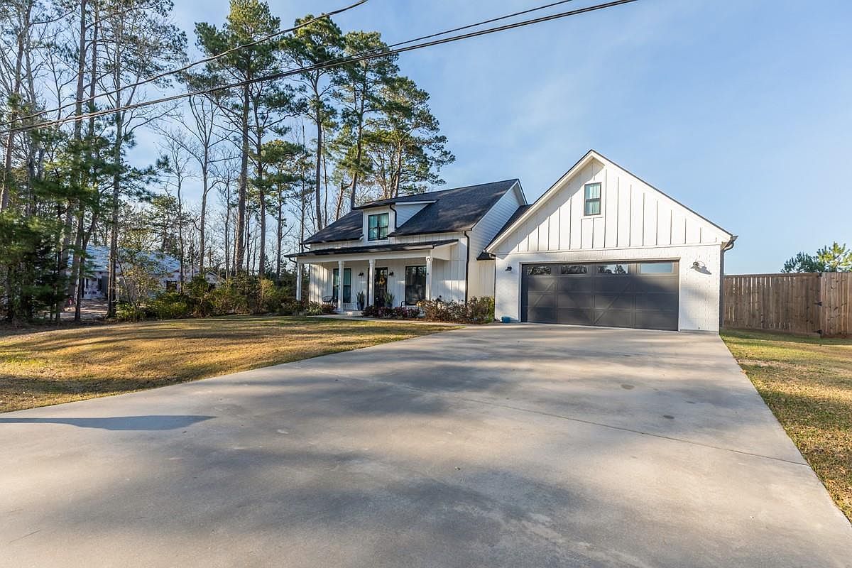 1290 Tallow Cir Sour Lake, TX 77659 - Thumbnail 3