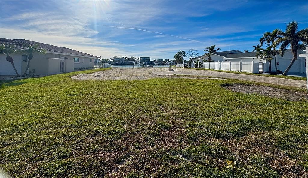 7874 9th Ave S #30 Saint Petersburg, FL 33707 - Thumbnail 3