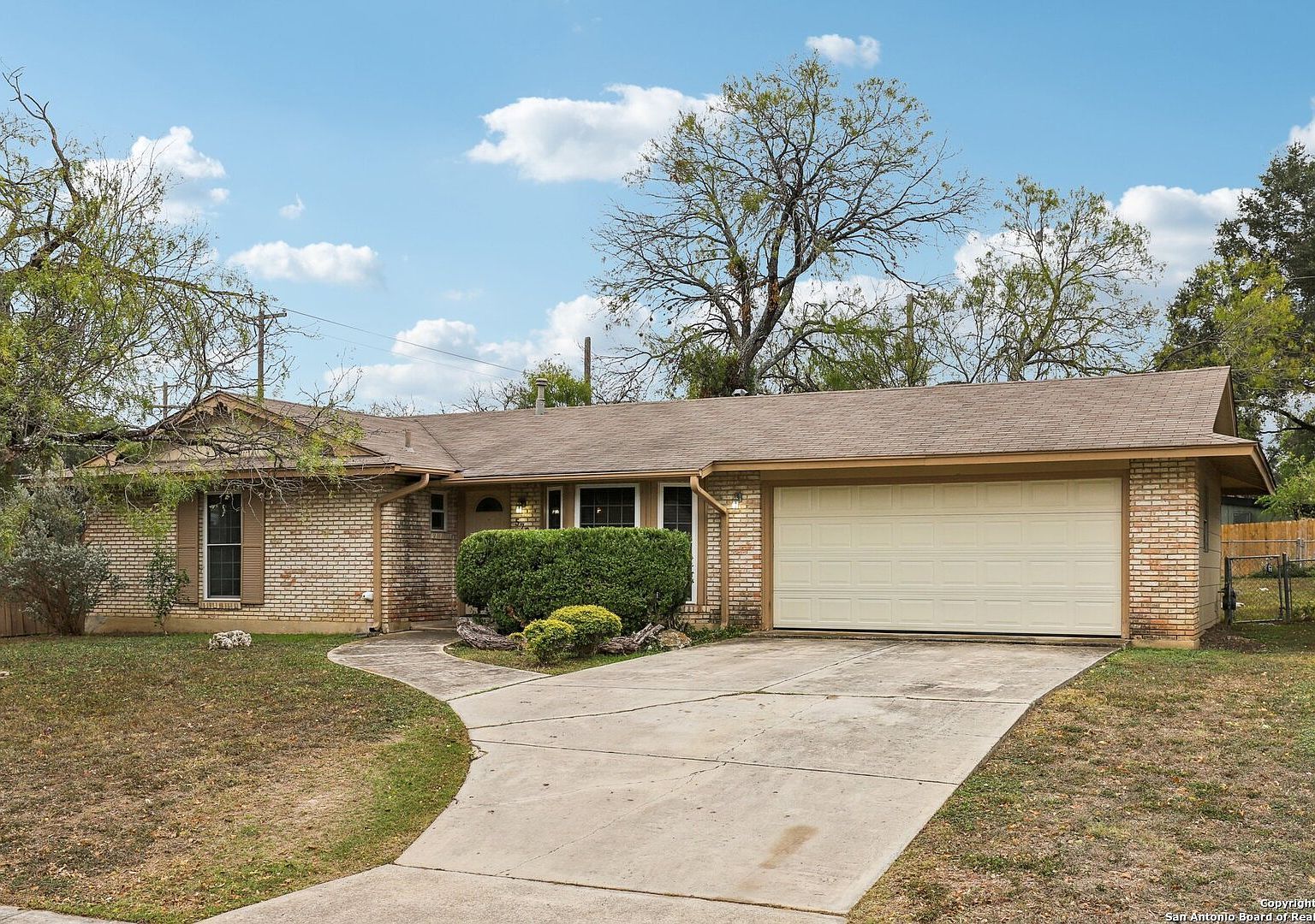 5702 Gabor Dr San Antonio, TX 78240 - Thumbnail 3