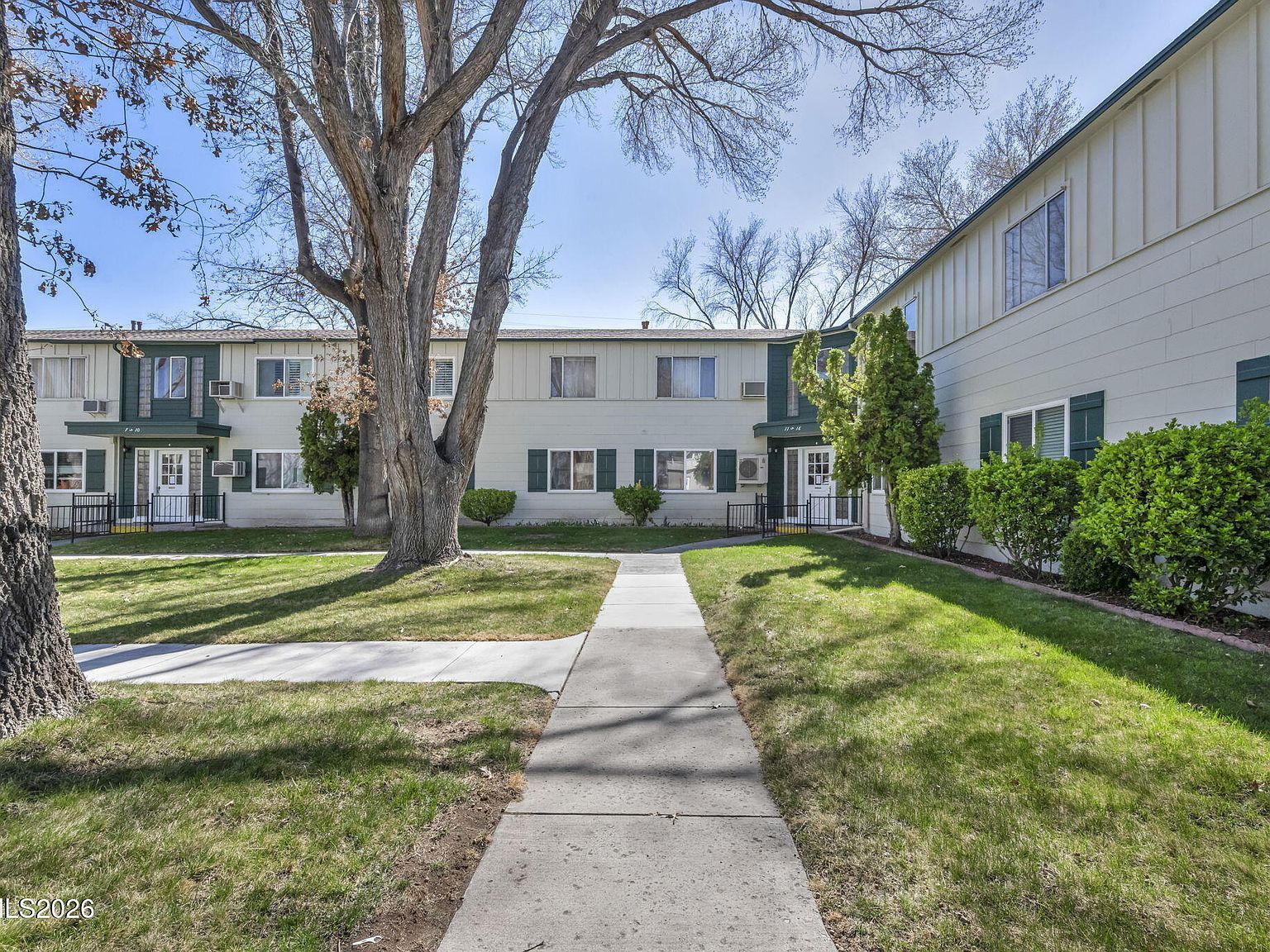 1945 4th St APT 14 Sparks, NV 89431 - Thumbnail 3