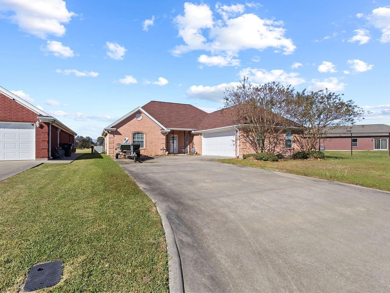 4085 Lake Arthur Dr Port Arthur, TX 77642 - Thumbnail 3