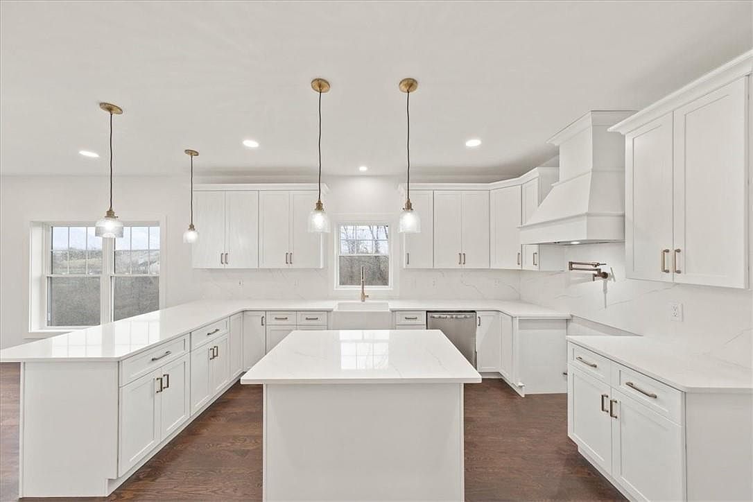 8 Bills Ln Milton, NY 12547 - Thumbnail 3