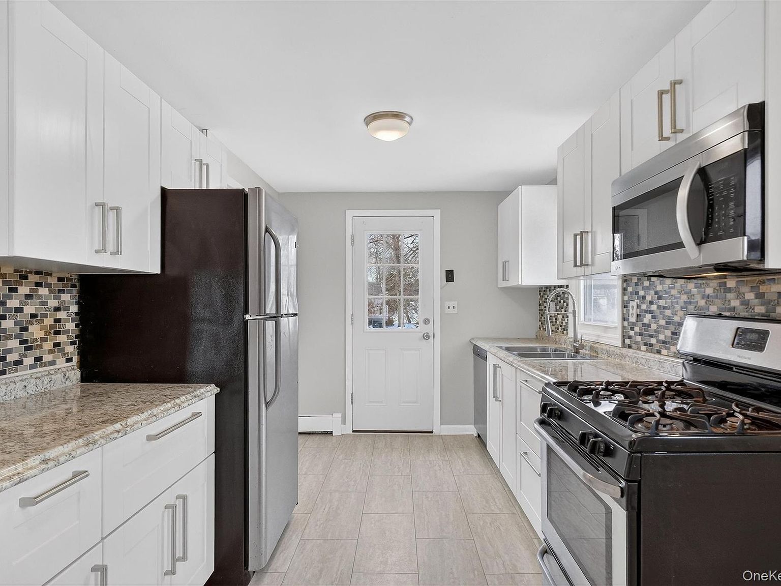 23 Bridle Path Newburgh, NY 12550 - Thumbnail 3