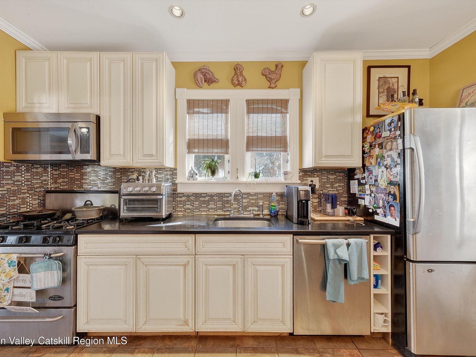 8 Bartlett St Ellenville, NY 12428 - Thumbnail 3