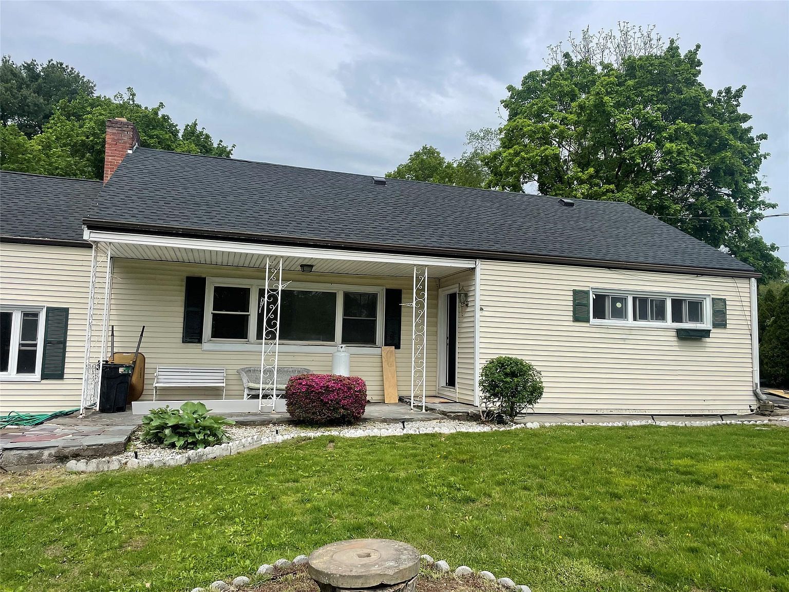 11 Queen St New Windsor, NY 12553 - Thumbnail 3