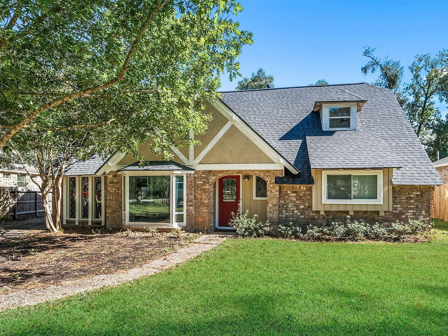 499 Mississippi Park Conroe, TX 77302 - Thumbnail 3