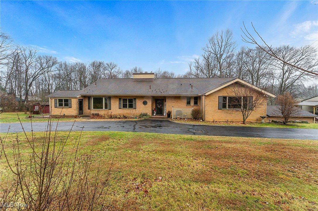 1137 Dairy Ln East Liverpool, OH 43920 - Thumbnail 3