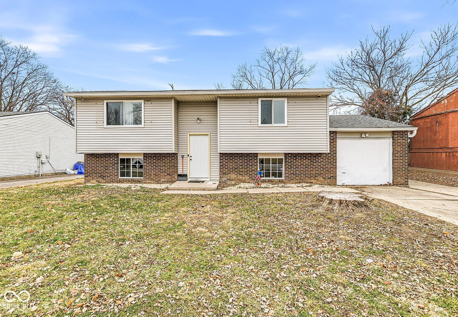 6349 Granner Dr Indianapolis, IN 46221 - Thumbnail 3