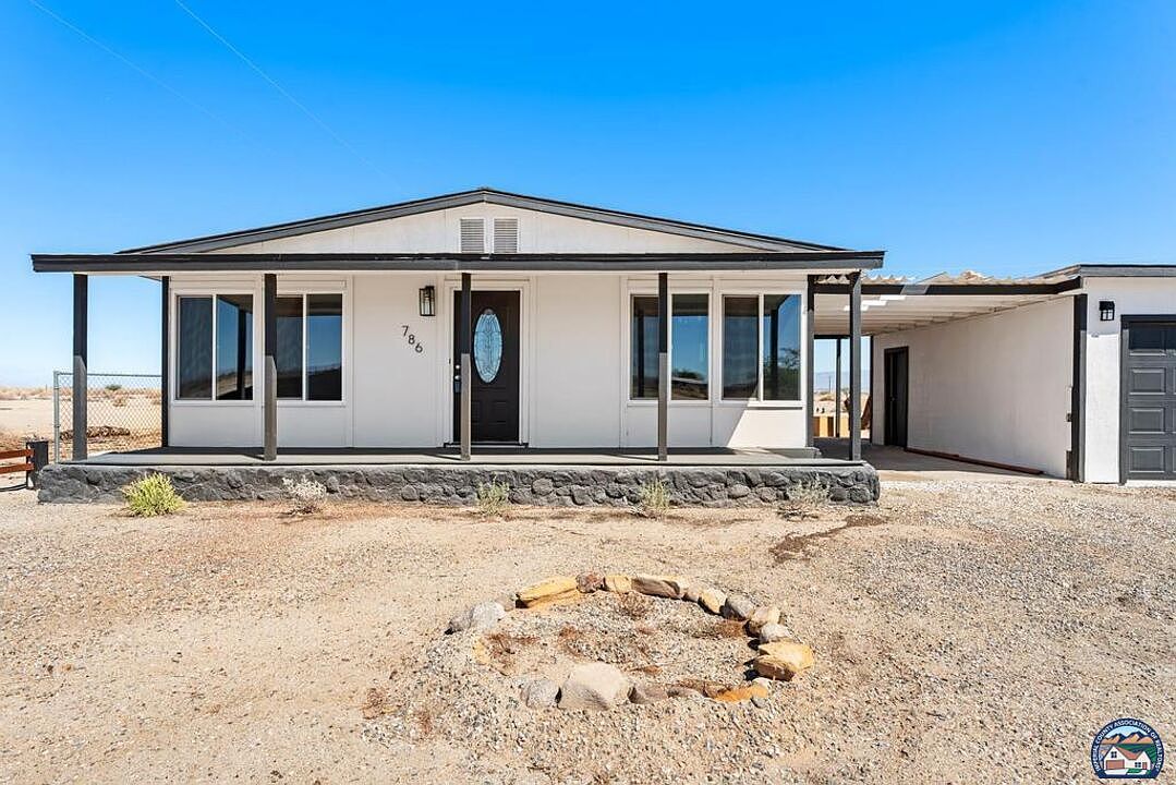 786 Molokai Ave Thermal, CA 92274 - Thumbnail 3