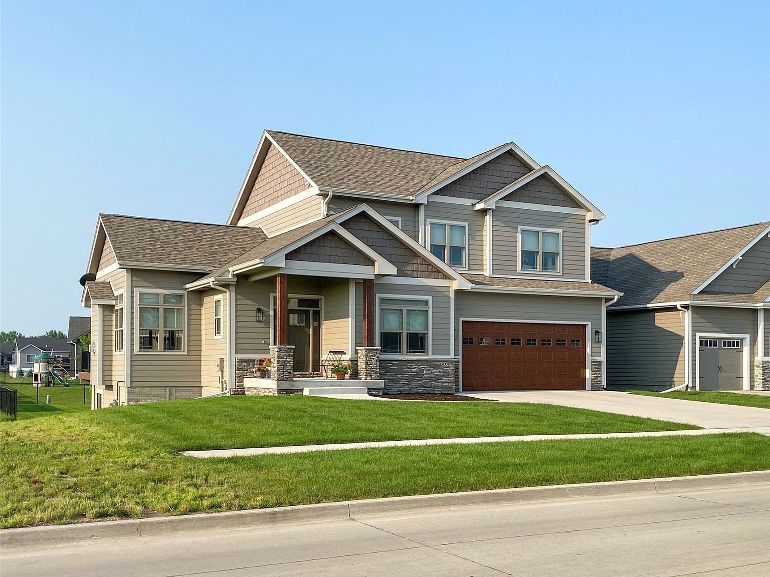 307 Aspen Dr NE Bondurant, IA 50035 - Thumbnail 3