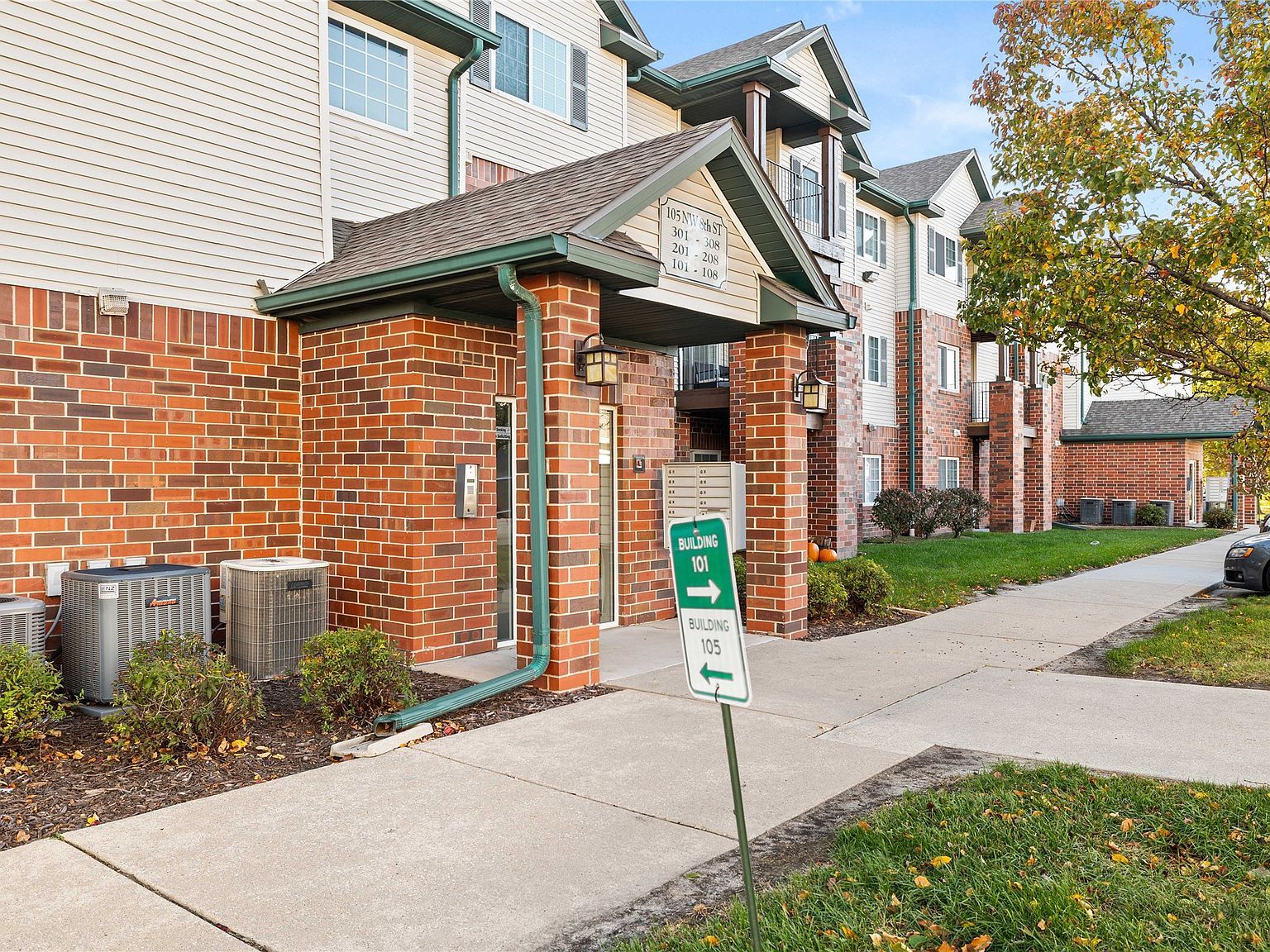 105 NW 8th St UNIT 106 Grimes, IA 50111 - Thumbnail 3