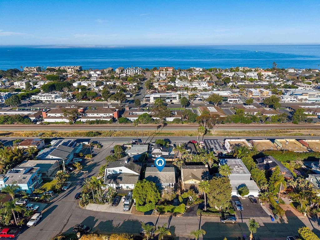 852 Dewitt Ave Encinitas, CA 92024 - Thumbnail 3