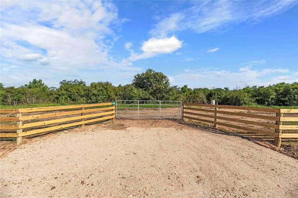 1326 Piney Woods Road, Alleyton, Texas 78935, USA, TX - Thumbnail 3