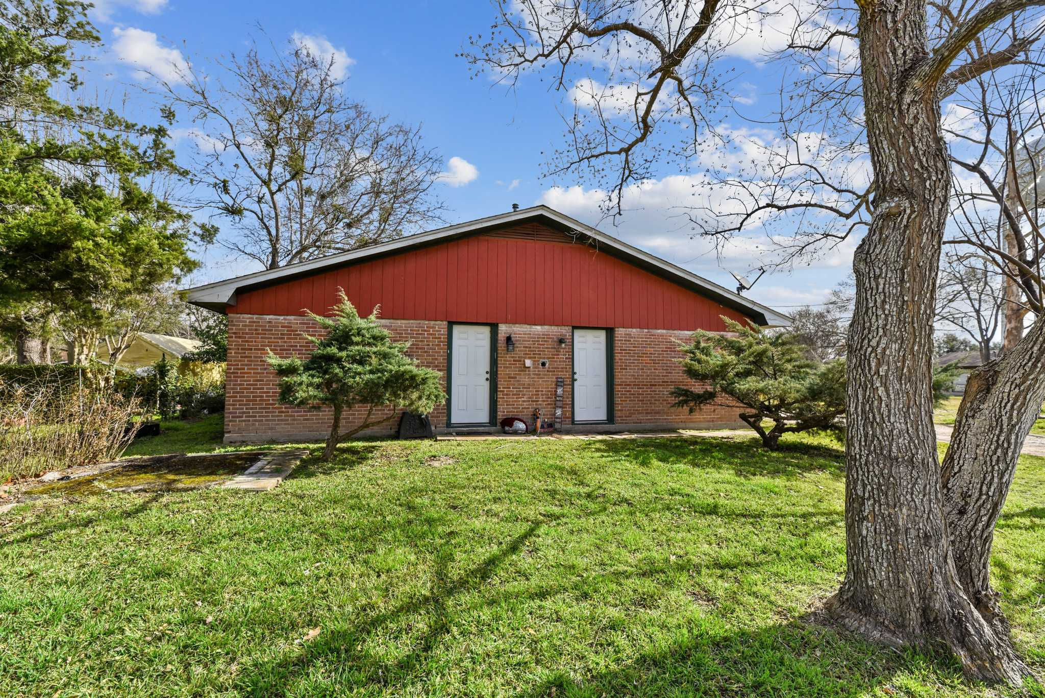 116 West Davitt Street, Eagle Lake, TX, USA, 77434 - Thumbnail 2