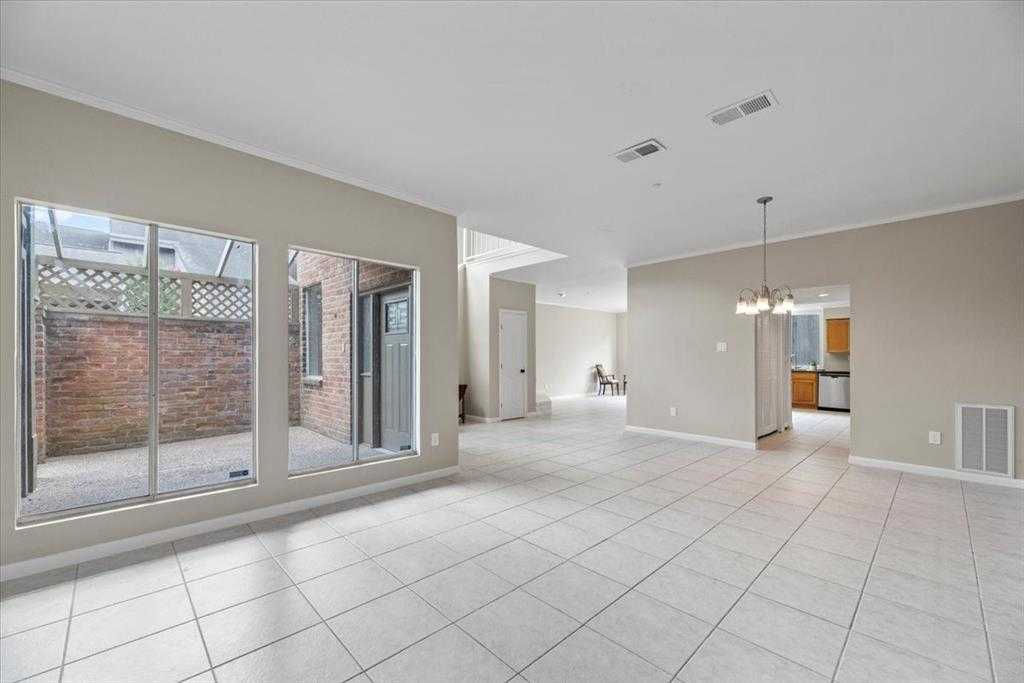 15133 Kimberley Court, Houston, TX, USA, 77079 - Thumbnail 3