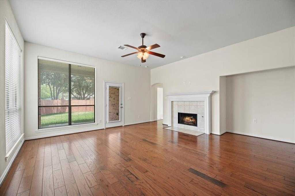 4303 Wellington Grove Lane, Katy, TX, USA, 77494 - Thumbnail 3