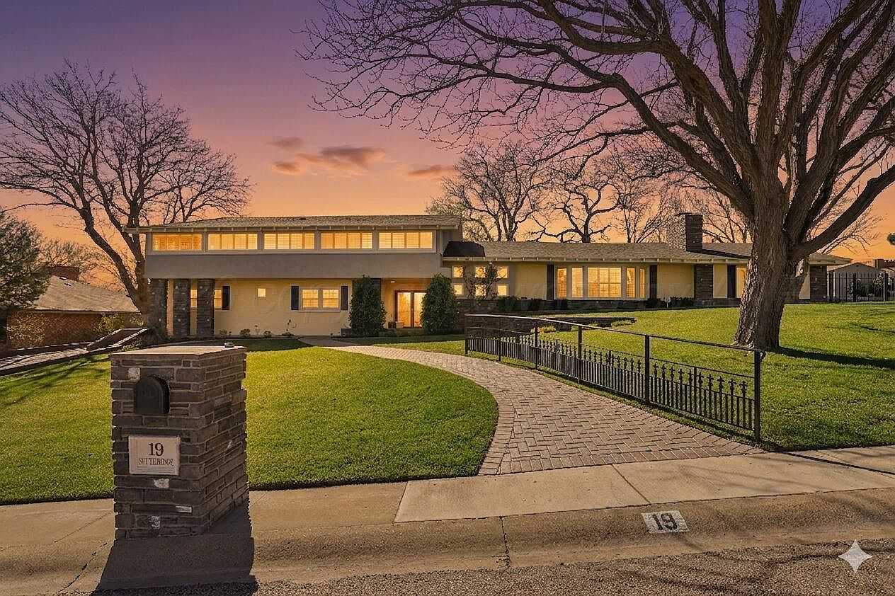 19 Southridge Dr Canyon, TX 79015 - Thumbnail 3