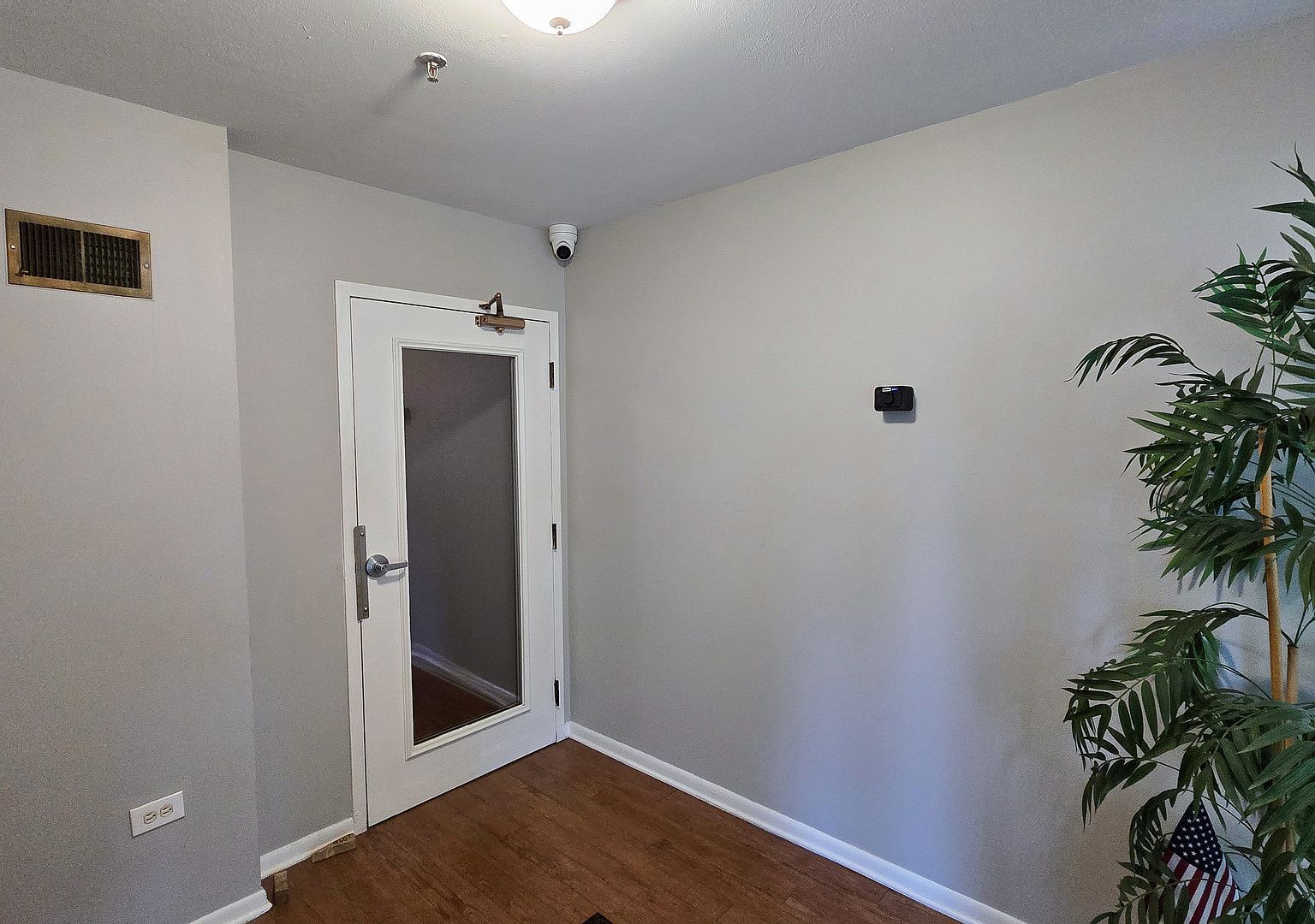 9601 S Karlov Ave APT 104 Oak Lawn, IL 60453 - Thumbnail 3