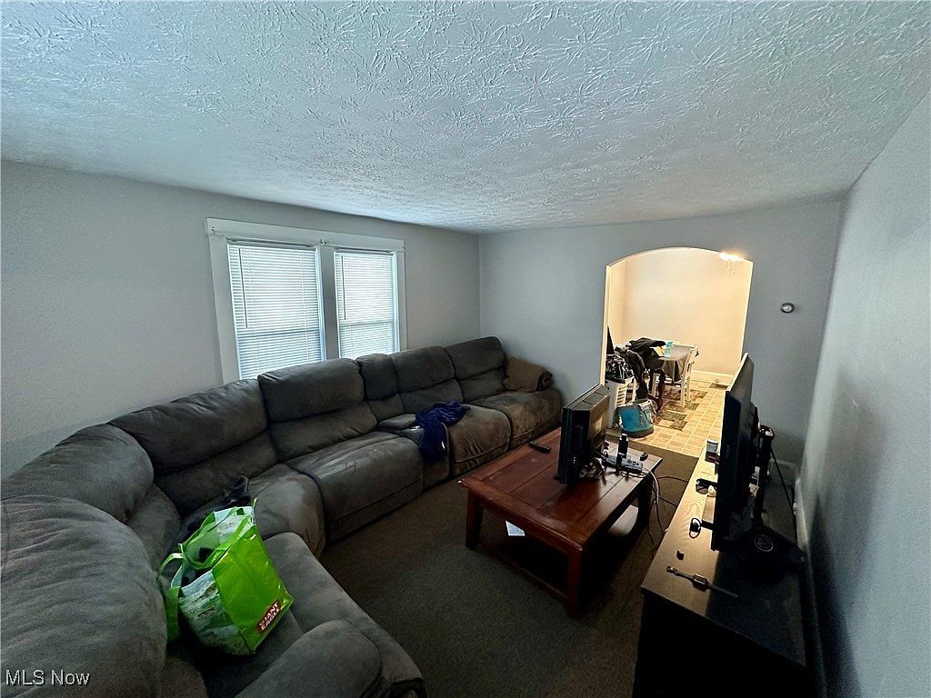 705-707 Seneca St NE Massillon, OH 44646 - Thumbnail 3