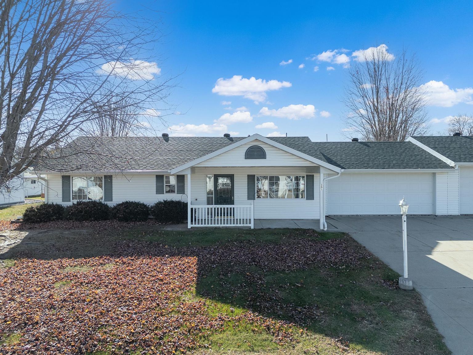 241 6th St SW Pine Island, MN 55963 - Thumbnail 3