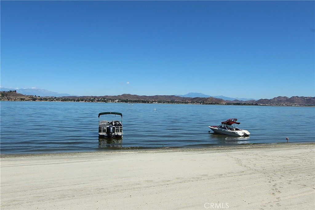 15980 Grand Ave SPACE T31 Lake Elsinore, CA 92530 - Thumbnail 3