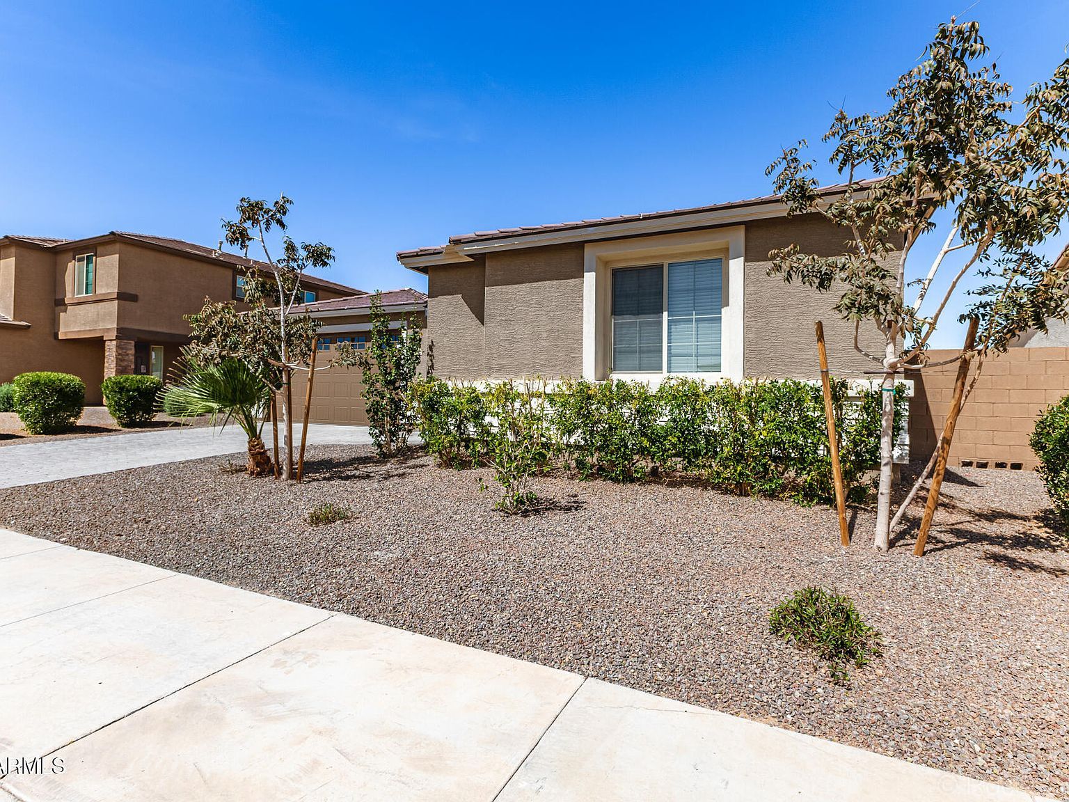 18612 W Butler Dr Waddell, AZ 85355 - Thumbnail 3