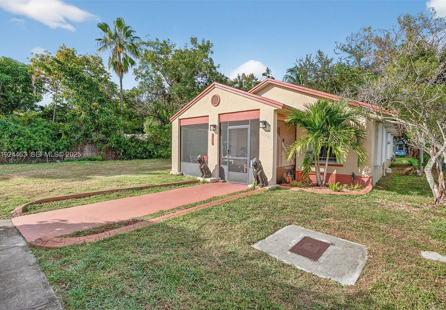 12235 SW 202nd St Miami, FL 33177 - Thumbnail 3