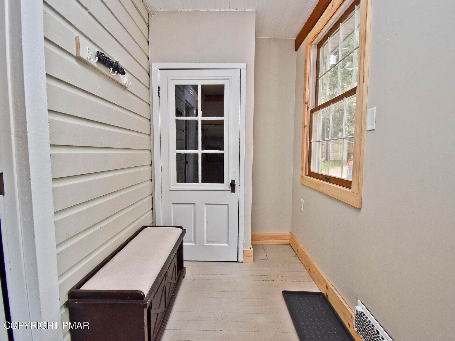 210 John St Pocono Pines, PA 18350 - Thumbnail 3