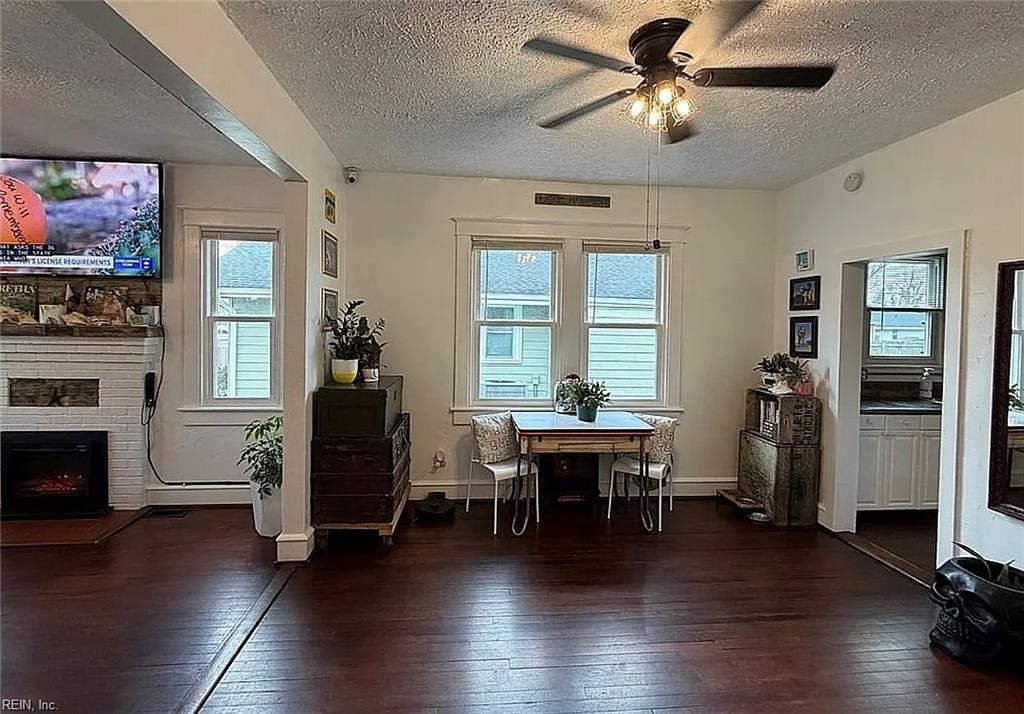 405 Buckroe Ave Hampton, VA 23664 - Thumbnail 3