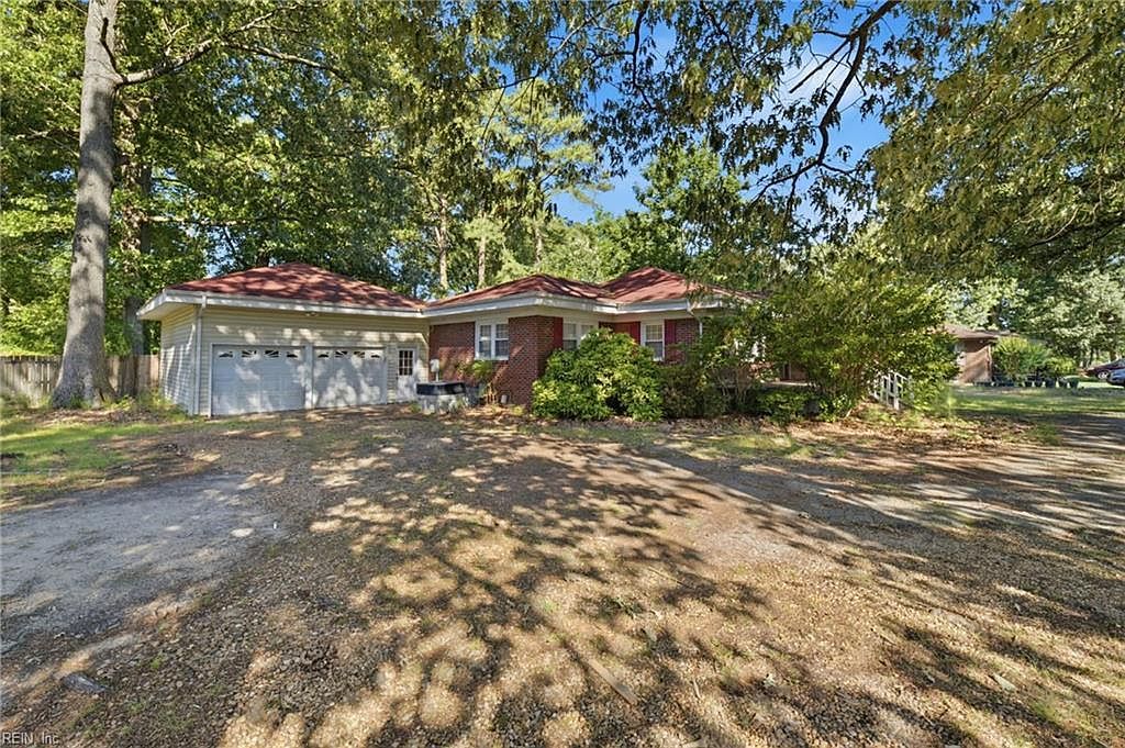 4525 Old Princess Anne Rd Virginia Beach, VA 23462 - Thumbnail 3
