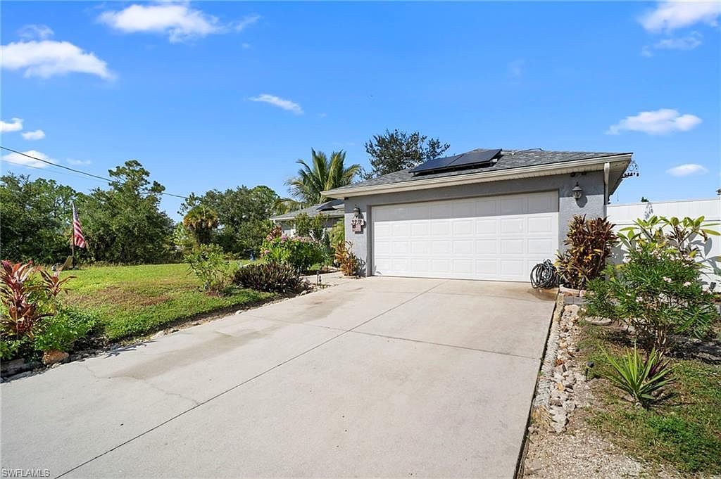 3218 43rd St W Lehigh Acres, FL 33971 - Thumbnail 3