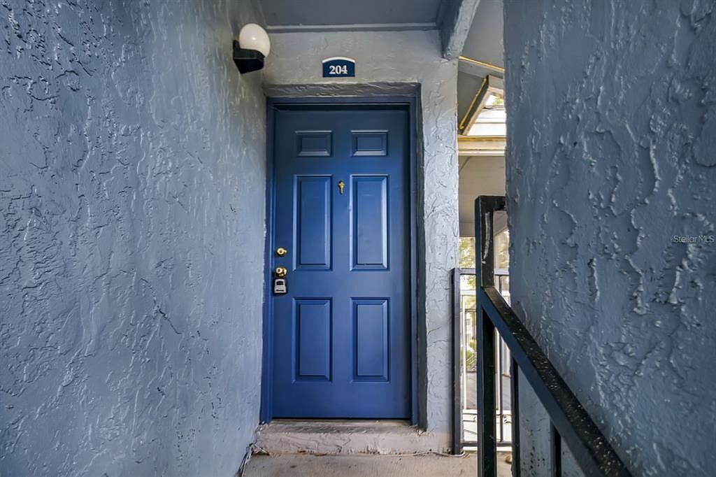 3827 Bay Club Cir UNIT 204 Kissimmee, FL 34741 - Thumbnail 3