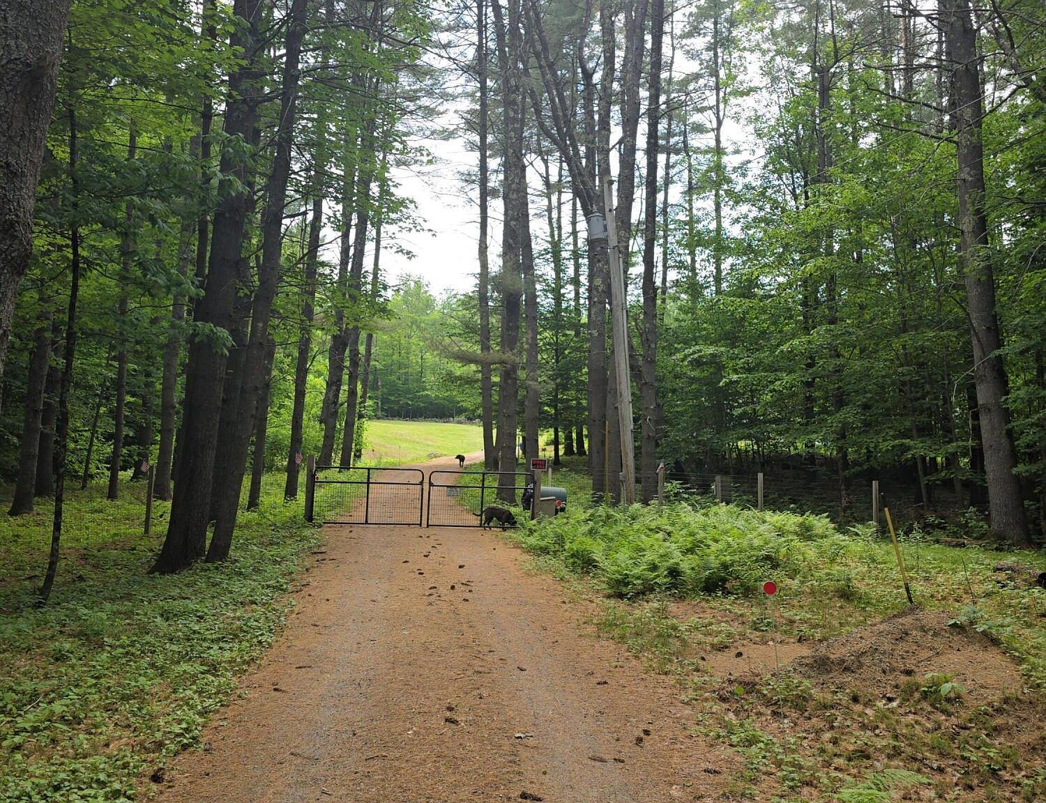 370 Center Conway Rd Brownfield, ME 04010 - Thumbnail 3