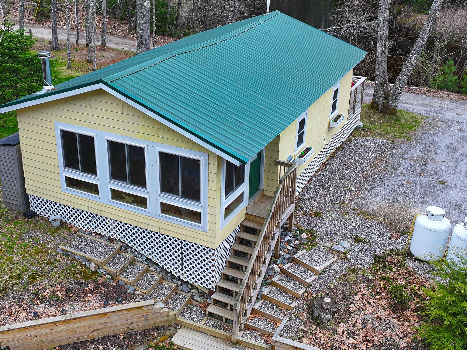 26 Dragon Back Rd Naples, ME 04055 - Thumbnail 3