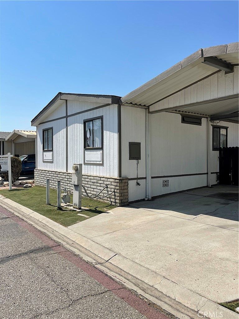 7717 Church Ave SPACE 54 Highland, CA 92346 - Thumbnail 3