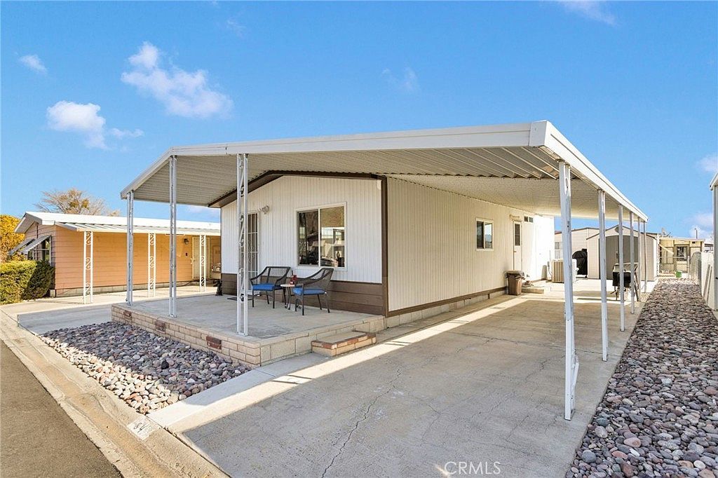 20683 Waalew Rd Space B84 Apple Valley, CA 92307 - Thumbnail 3